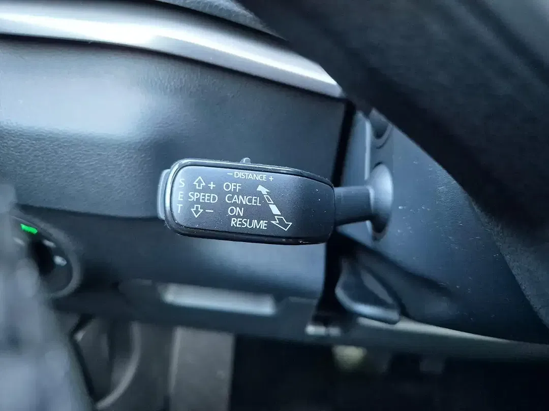 Skoda Karoq - Thumbnail 15