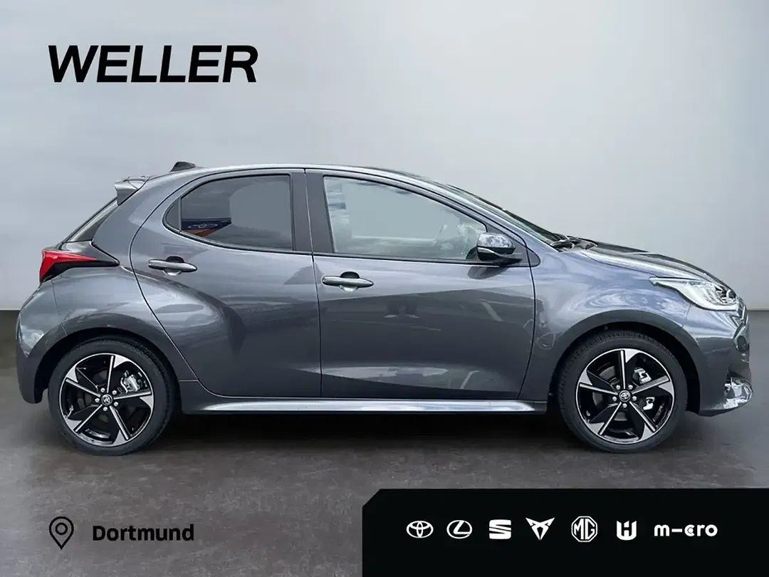 Toyota Yaris - Thumbnail 7