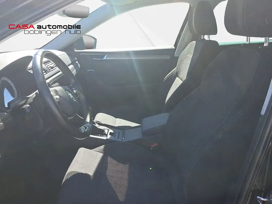 Skoda Superb - Thumbnail 11