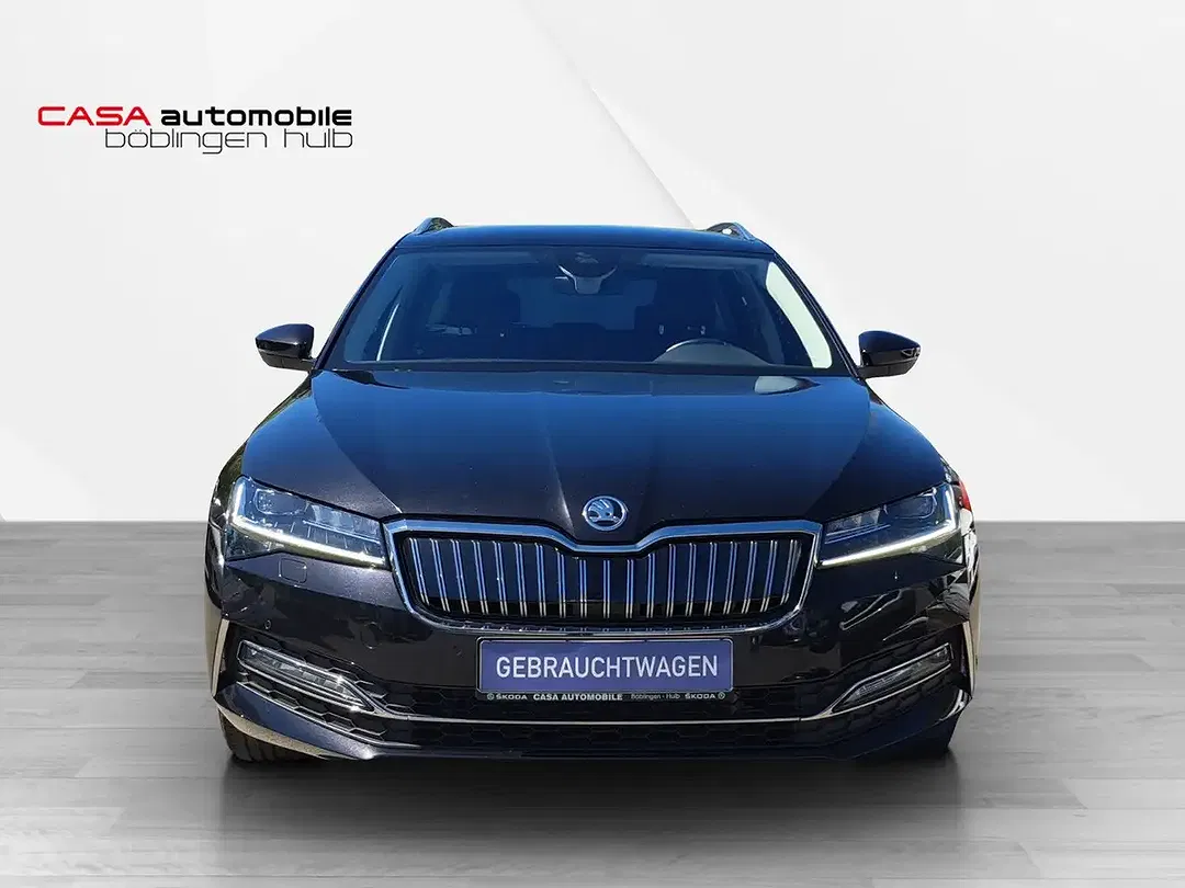 Skoda Superb - Thumbnail 2