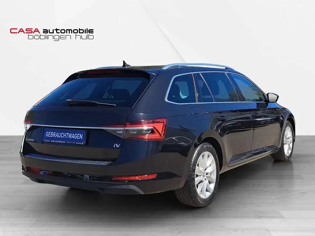 Skoda Superb - Thumbnail 4