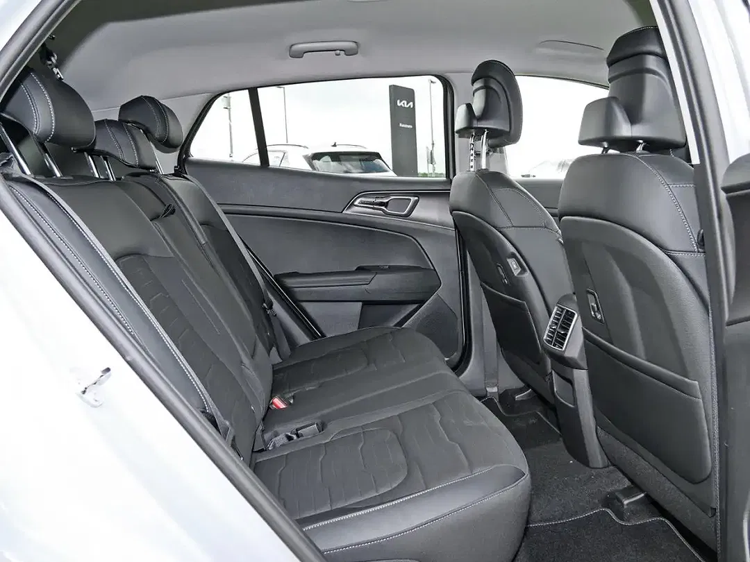 Kia Sportage - Thumbnail 11