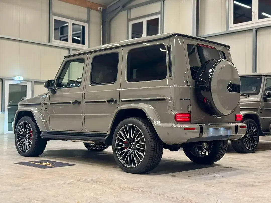 Mercedes-Benz G 63 AMG - Thumbnail 2