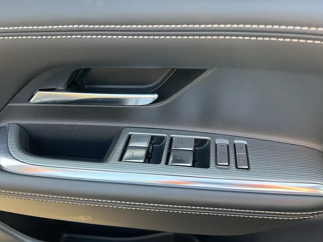 Mazda 6e - Thumbnail 17