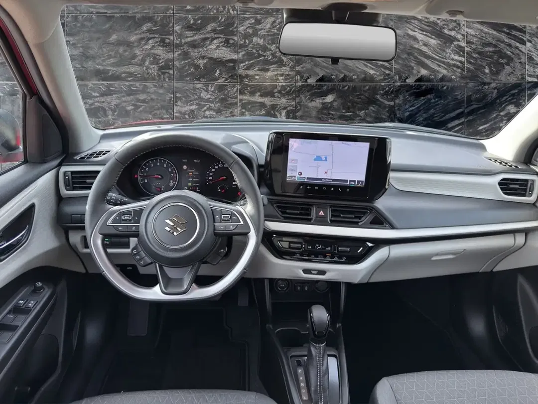 Suzuki Swift - Thumbnail 10