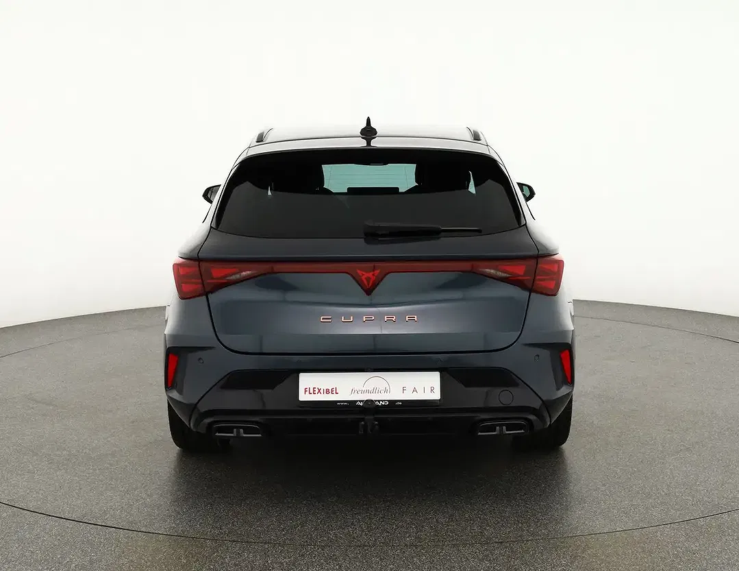 CUPRA Leon - Thumbnail 3