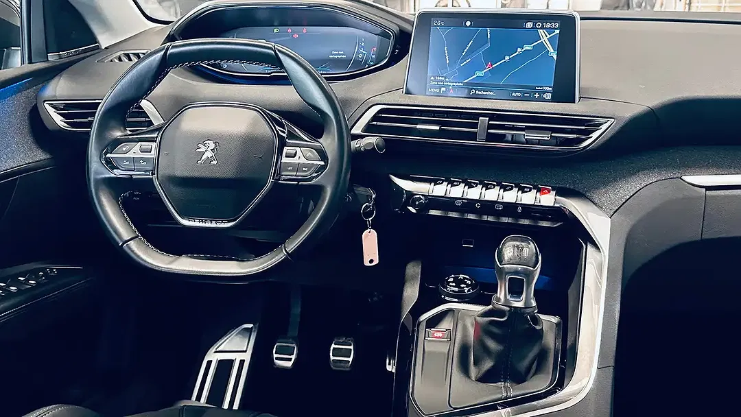 Peugeot 5008 - Thumbnail 10