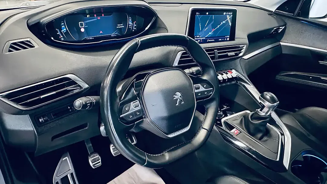 Peugeot 5008 - Thumbnail 11