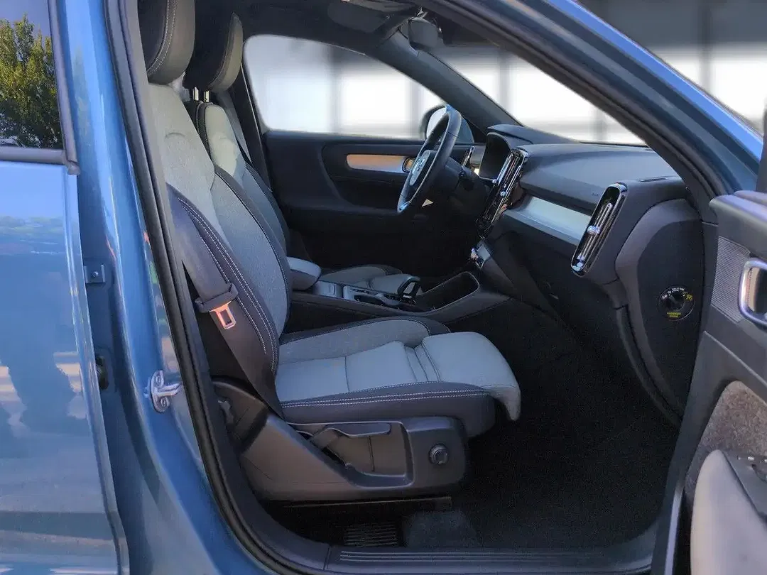 Volvo XC40 - Thumbnail 20