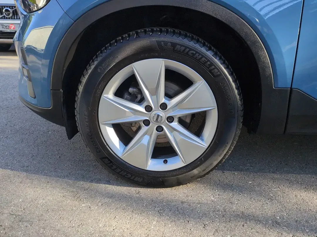 Volvo XC40 - Thumbnail 21