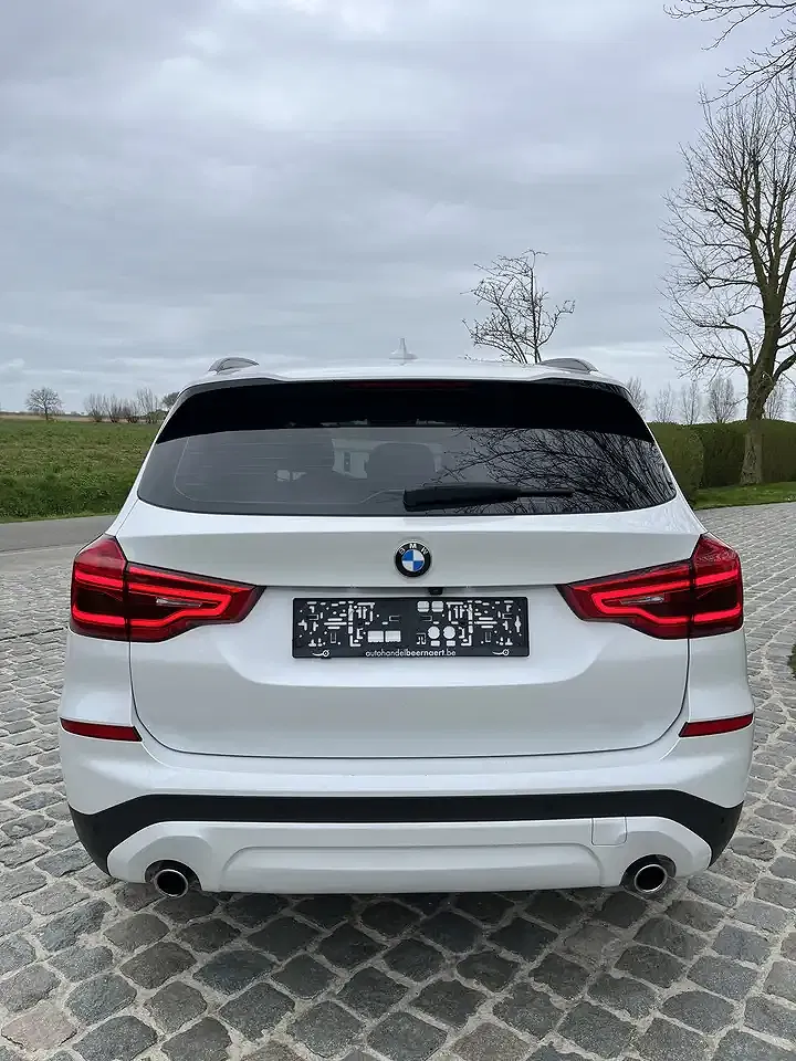 BMW X3 - Thumbnail 6