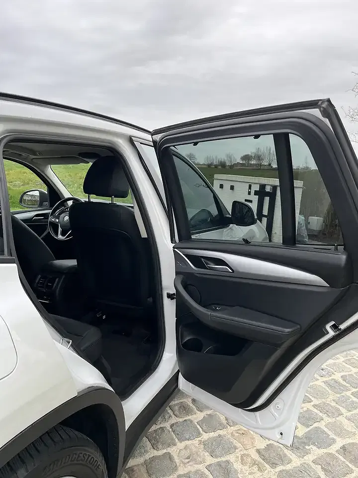 BMW X3 - Thumbnail 9