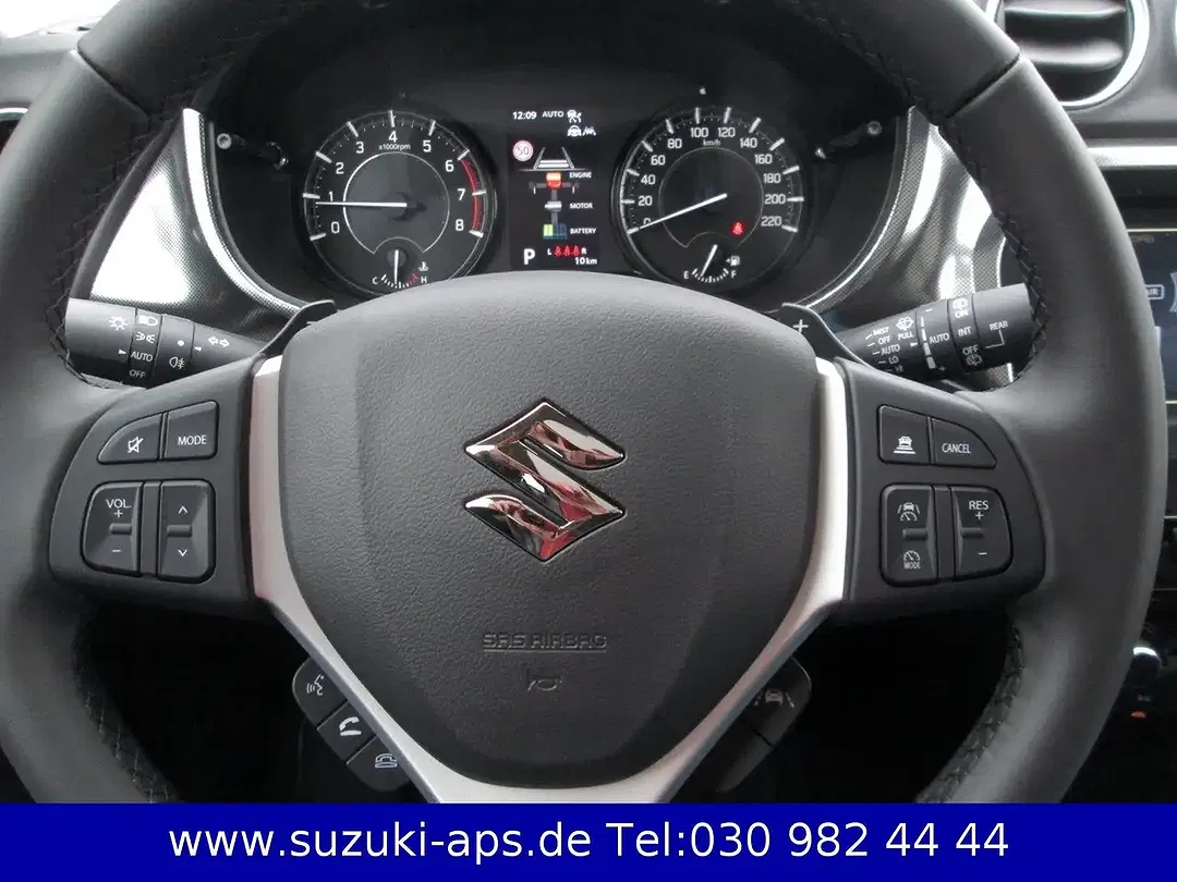 Suzuki Vitara - Thumbnail 12