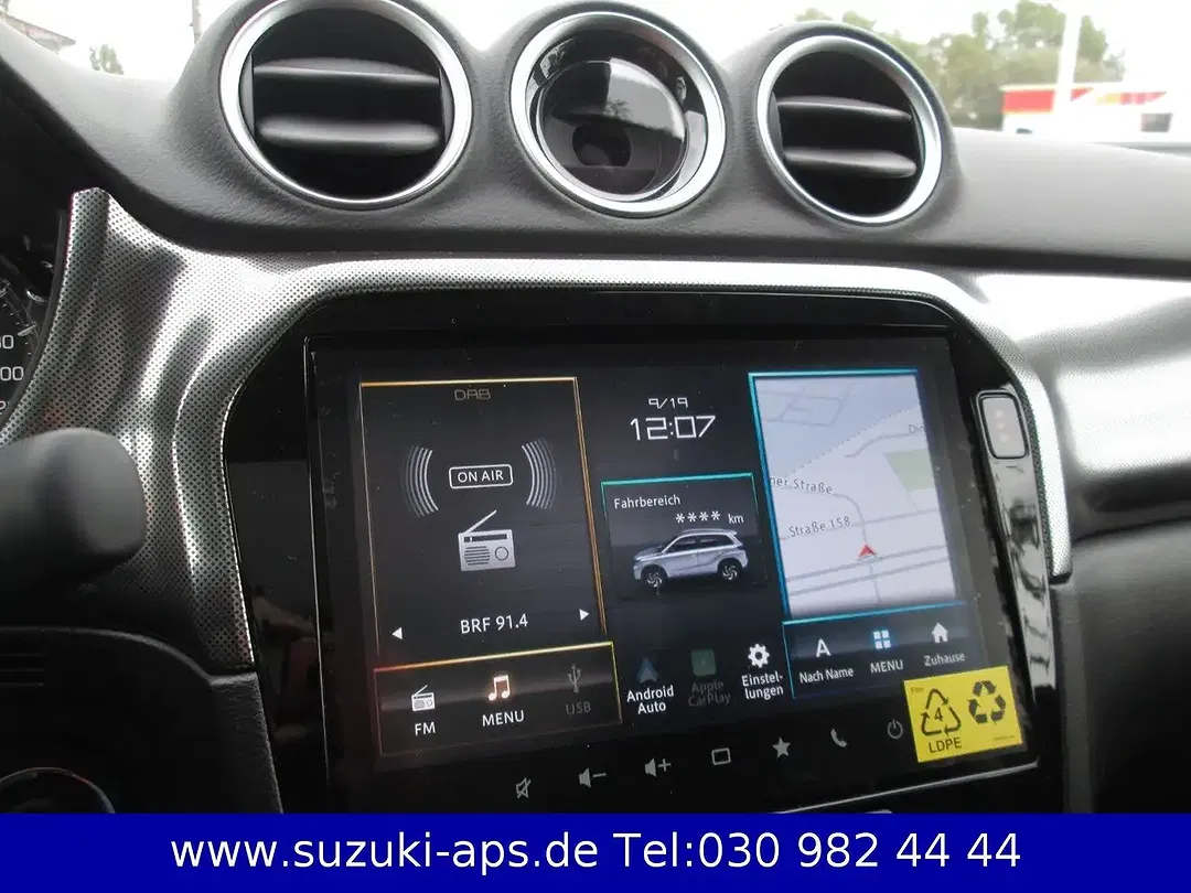Suzuki Vitara - Thumbnail 14