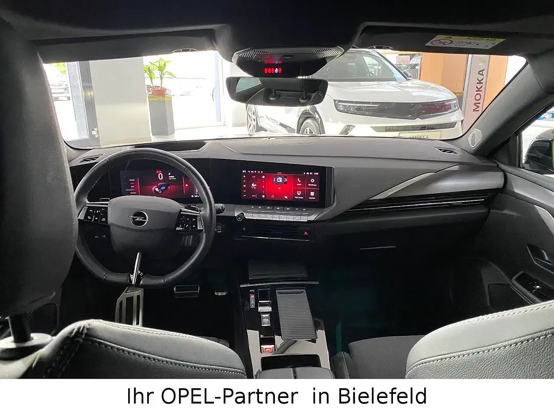 Opel Astra - Thumbnail 11
