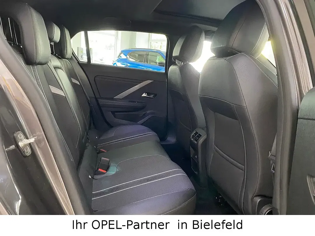 Opel Astra - Thumbnail 14