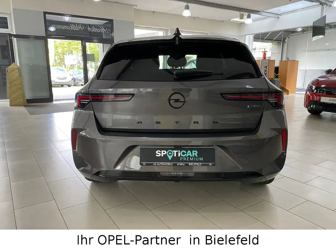 Opel Astra - Thumbnail 4