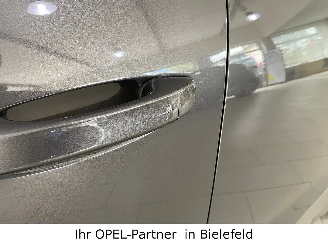 Opel Astra - Thumbnail 9