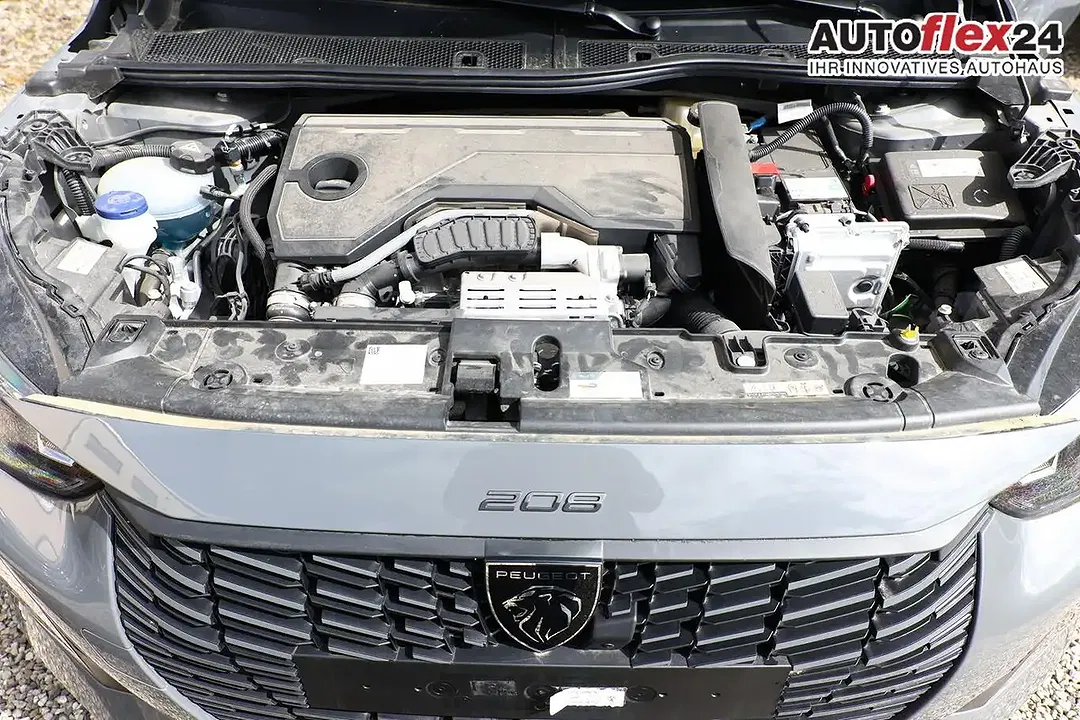 Peugeot 208 - Thumbnail 11