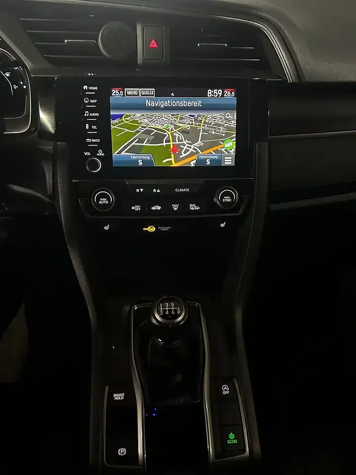 Honda Civic - Thumbnail 11