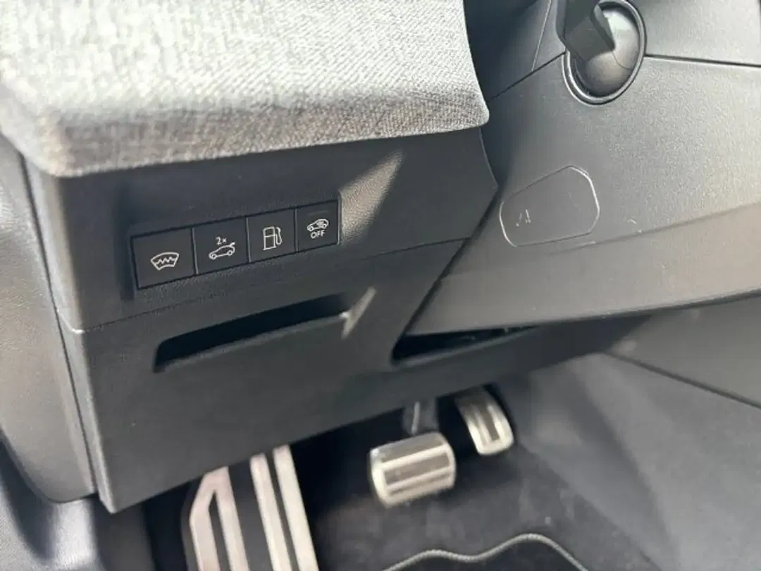 Peugeot 5008 - Thumbnail 9