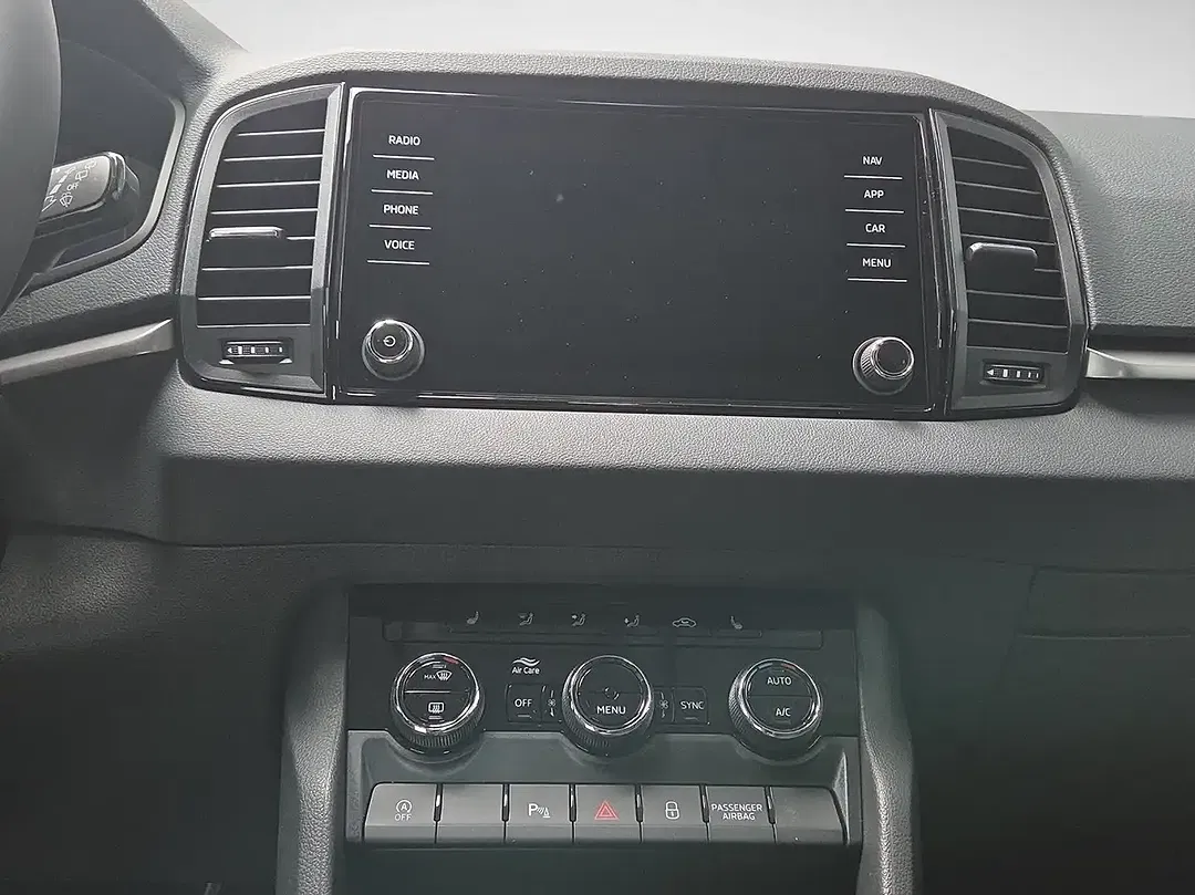 Skoda Karoq - Thumbnail 9