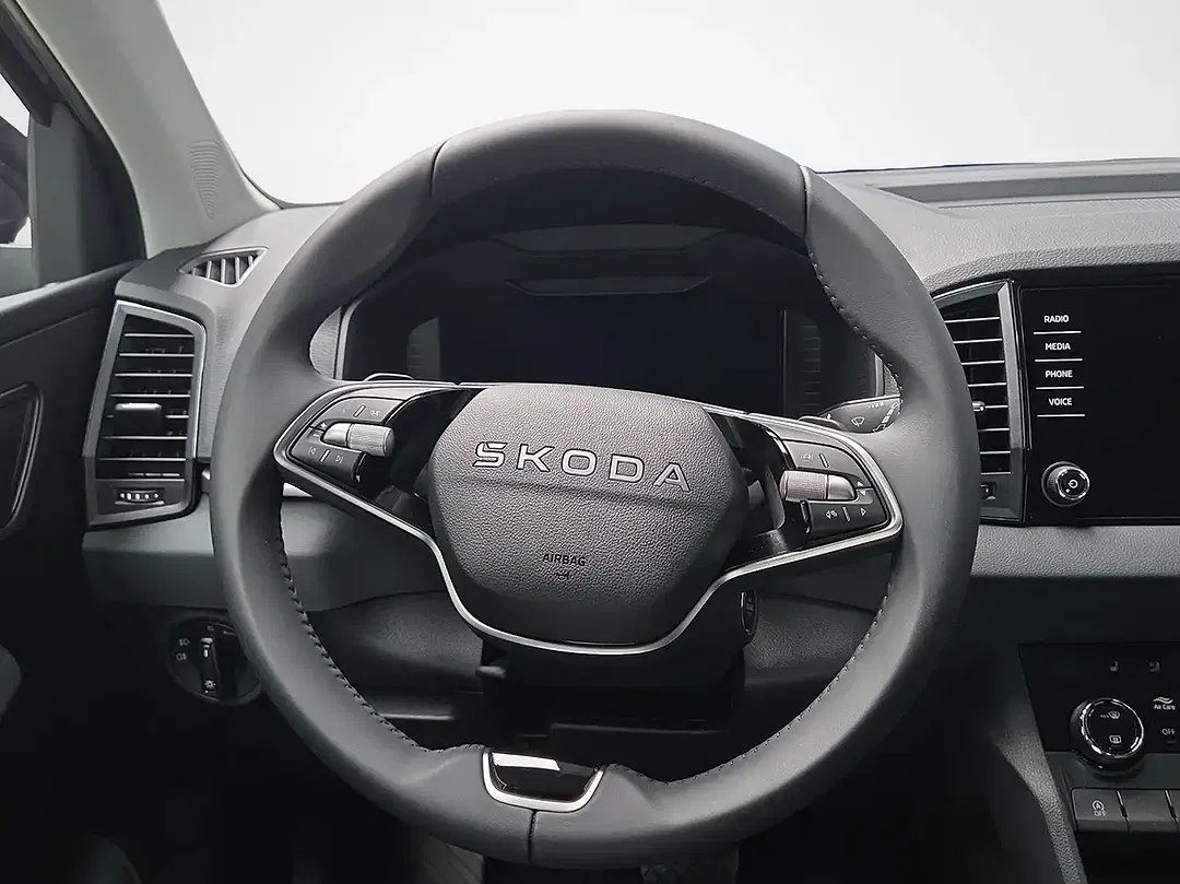Skoda Karoq - Thumbnail 8