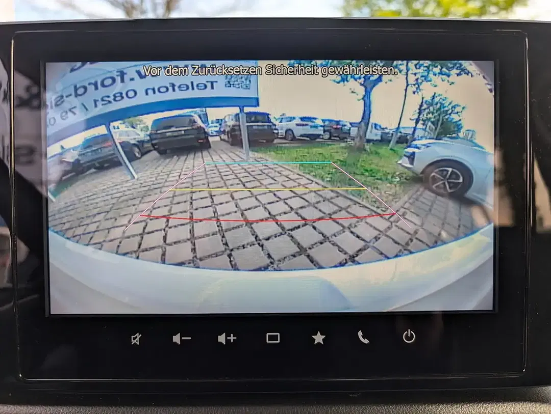 Suzuki Swift - Thumbnail 8