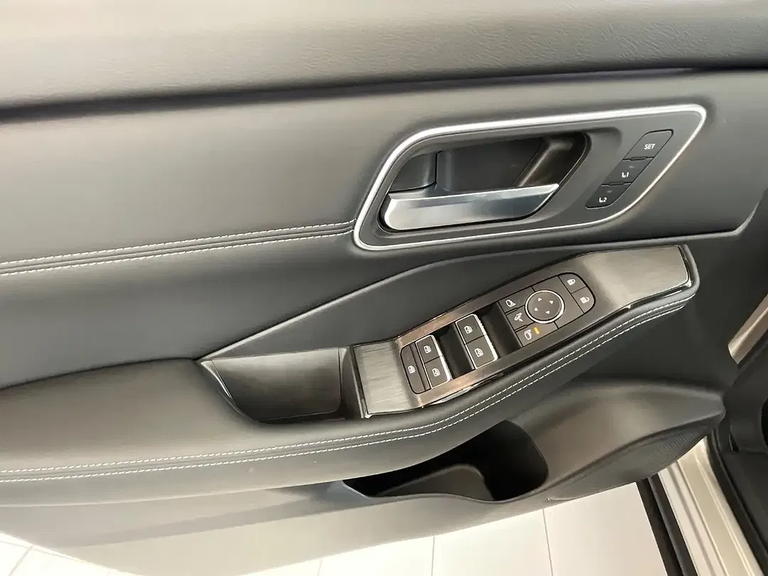 Nissan X-Trail - Thumbnail 10