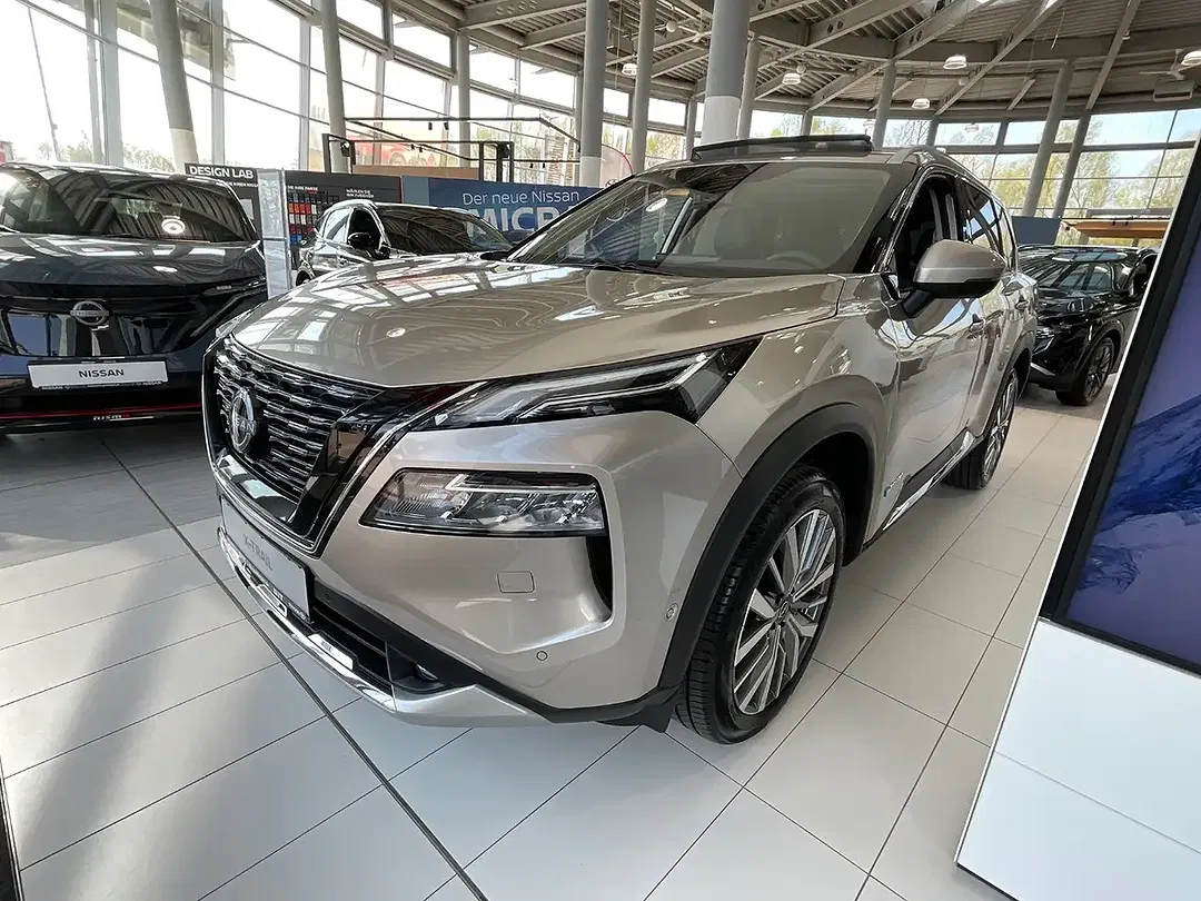 Nissan X-Trail - Thumbnail 3