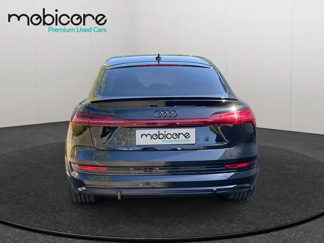 Audi SQ8 e-tron - Thumbnail 6