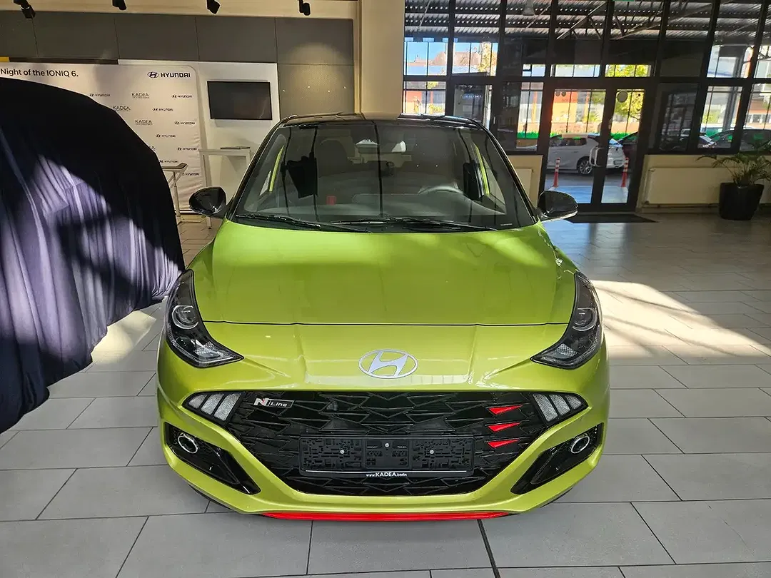 Hyundai i10 - Thumbnail 2