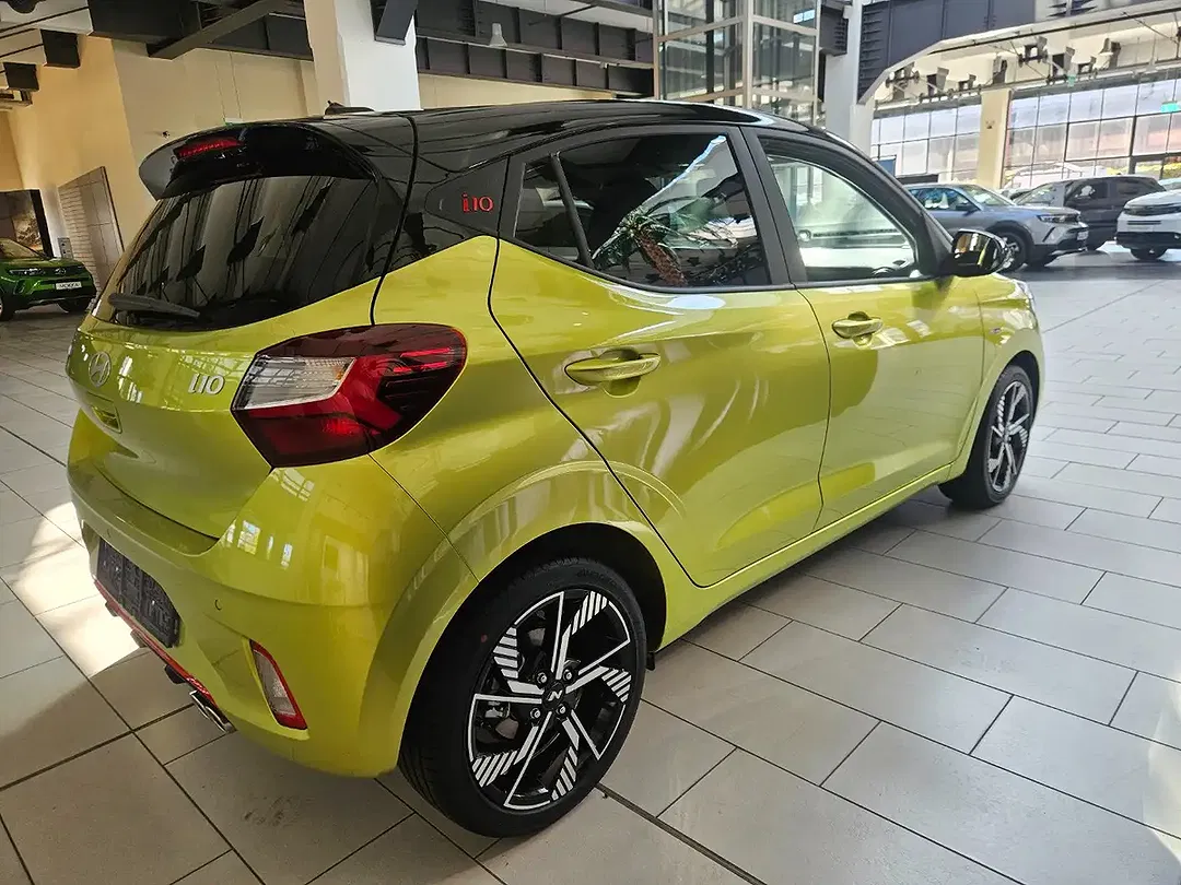 Hyundai i10 - Thumbnail 3