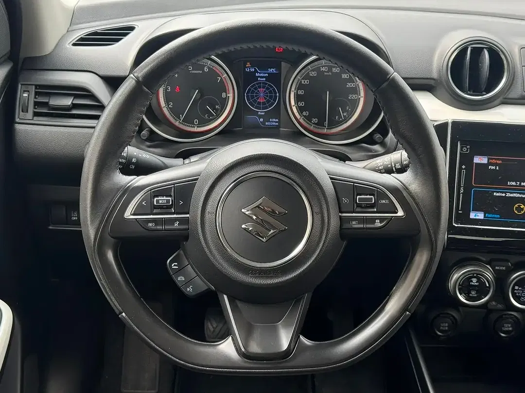 Suzuki Swift - Thumbnail 13
