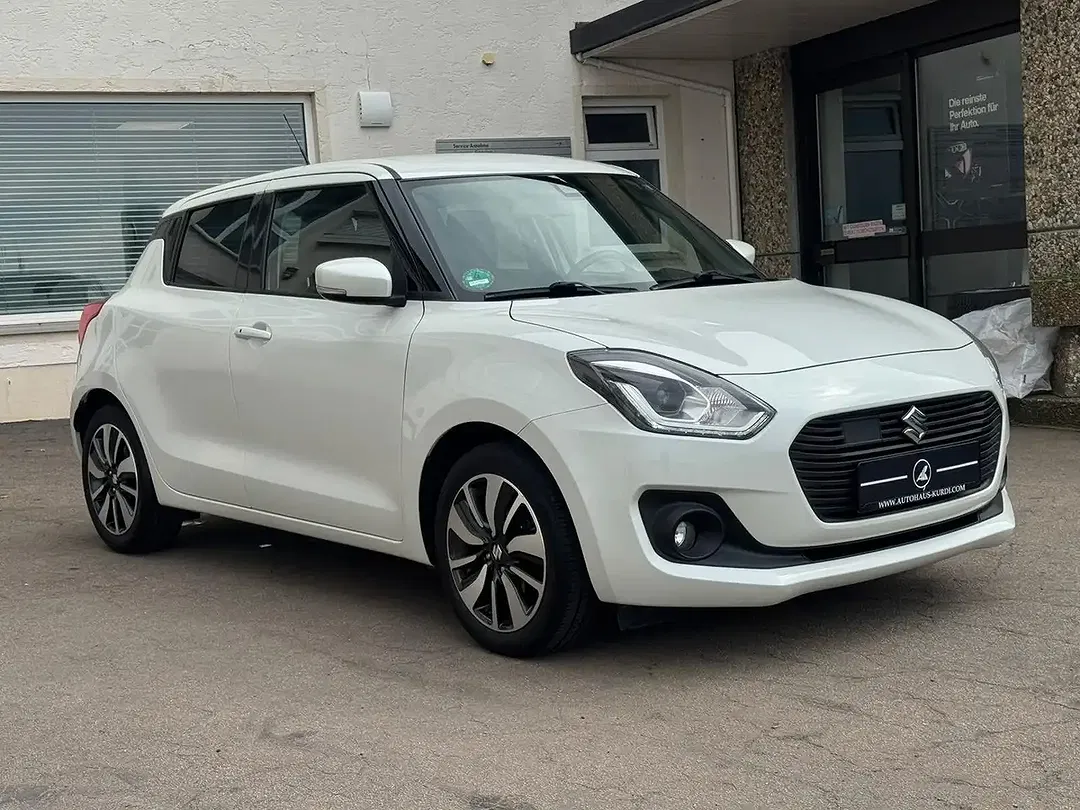 Suzuki Swift - Thumbnail 4
