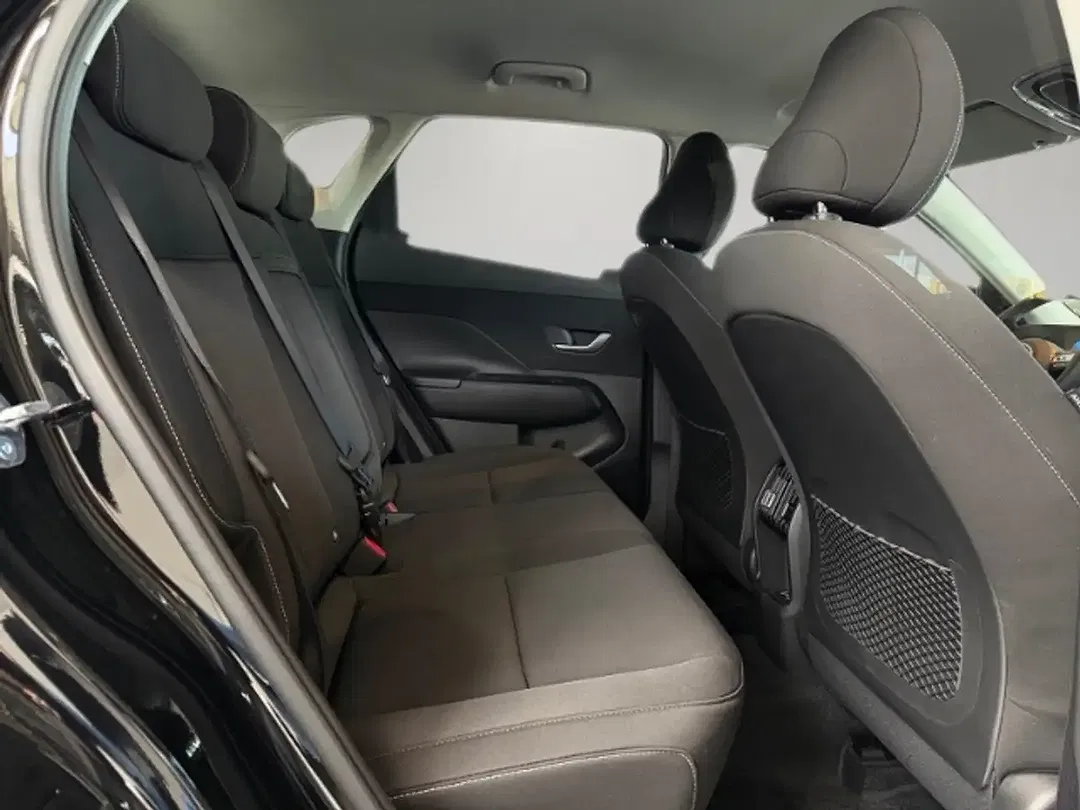 Hyundai KONA - Thumbnail 12
