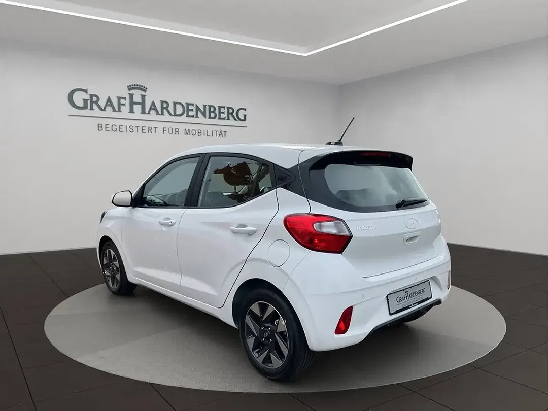 Hyundai i10 - Thumbnail 4