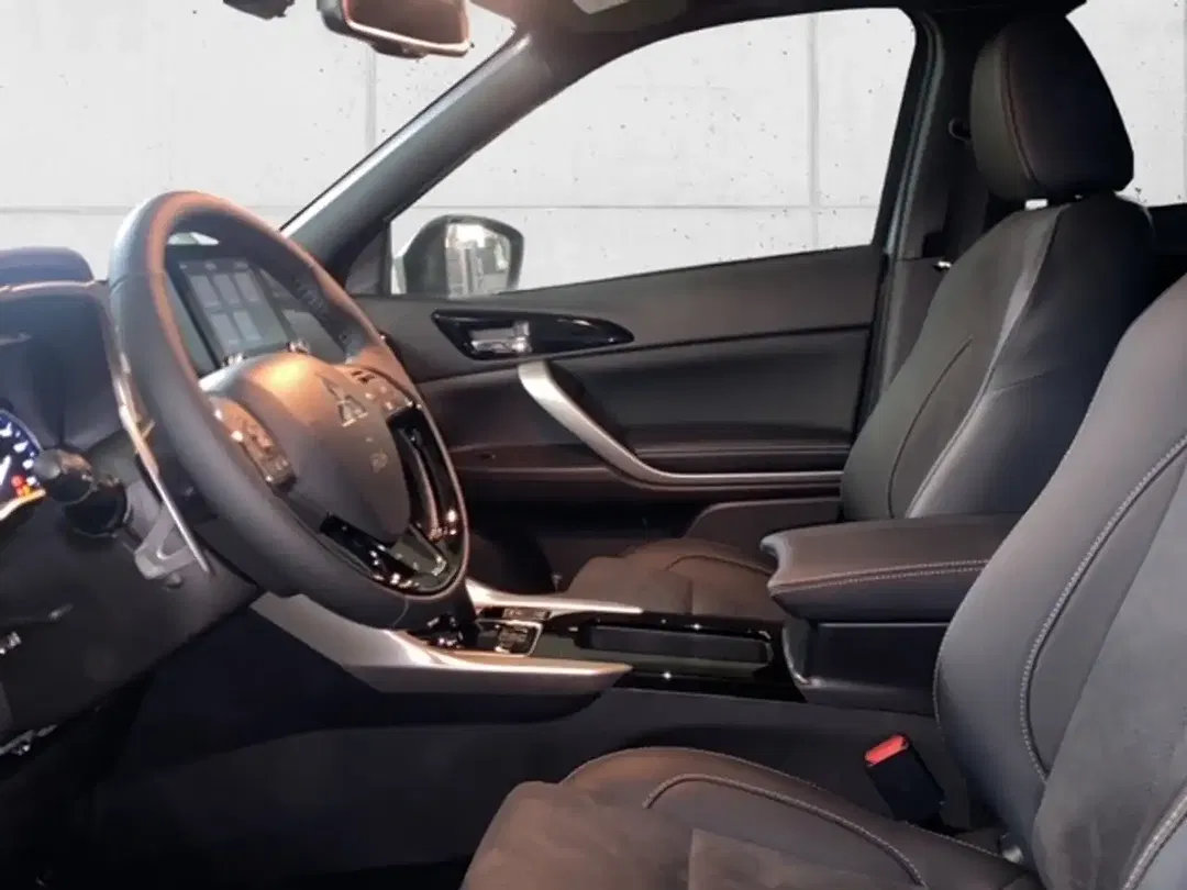 Mitsubishi Eclipse Cross - Thumbnail 8