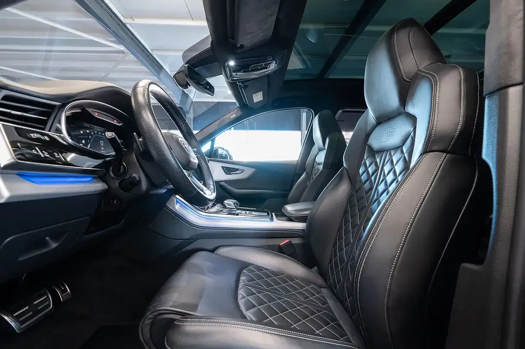 Audi SQ7 - Thumbnail 14