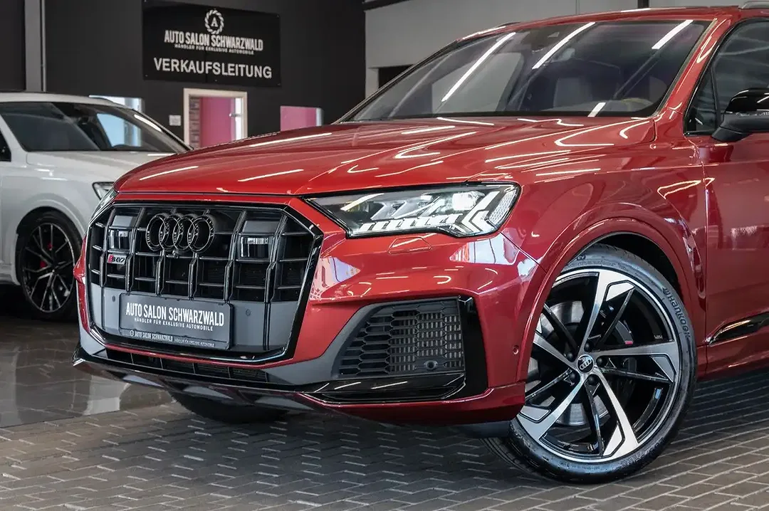 Audi SQ7 - Thumbnail 3