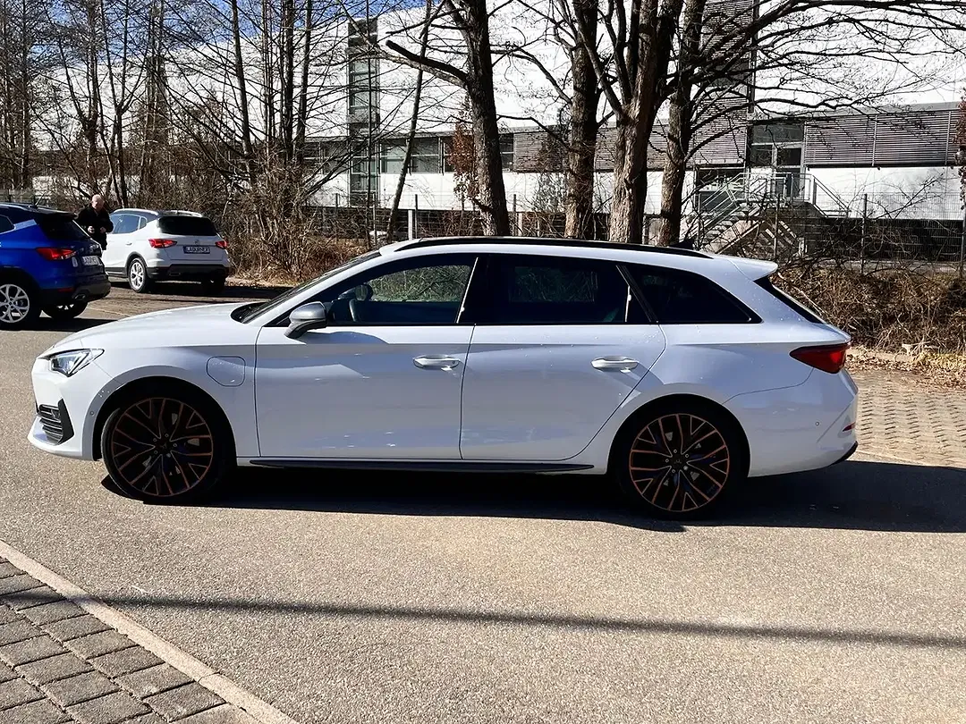 CUPRA Leon - Thumbnail 7
