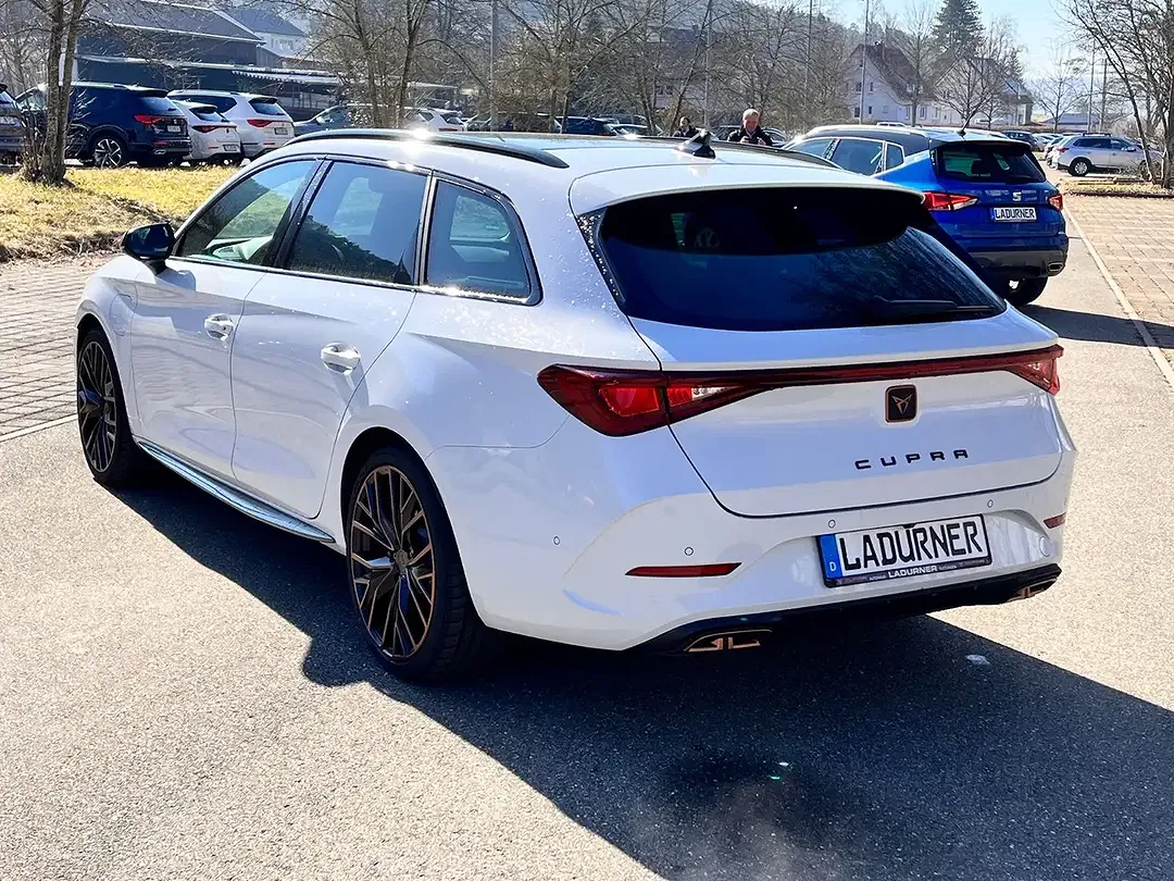 CUPRA Leon - Thumbnail 8