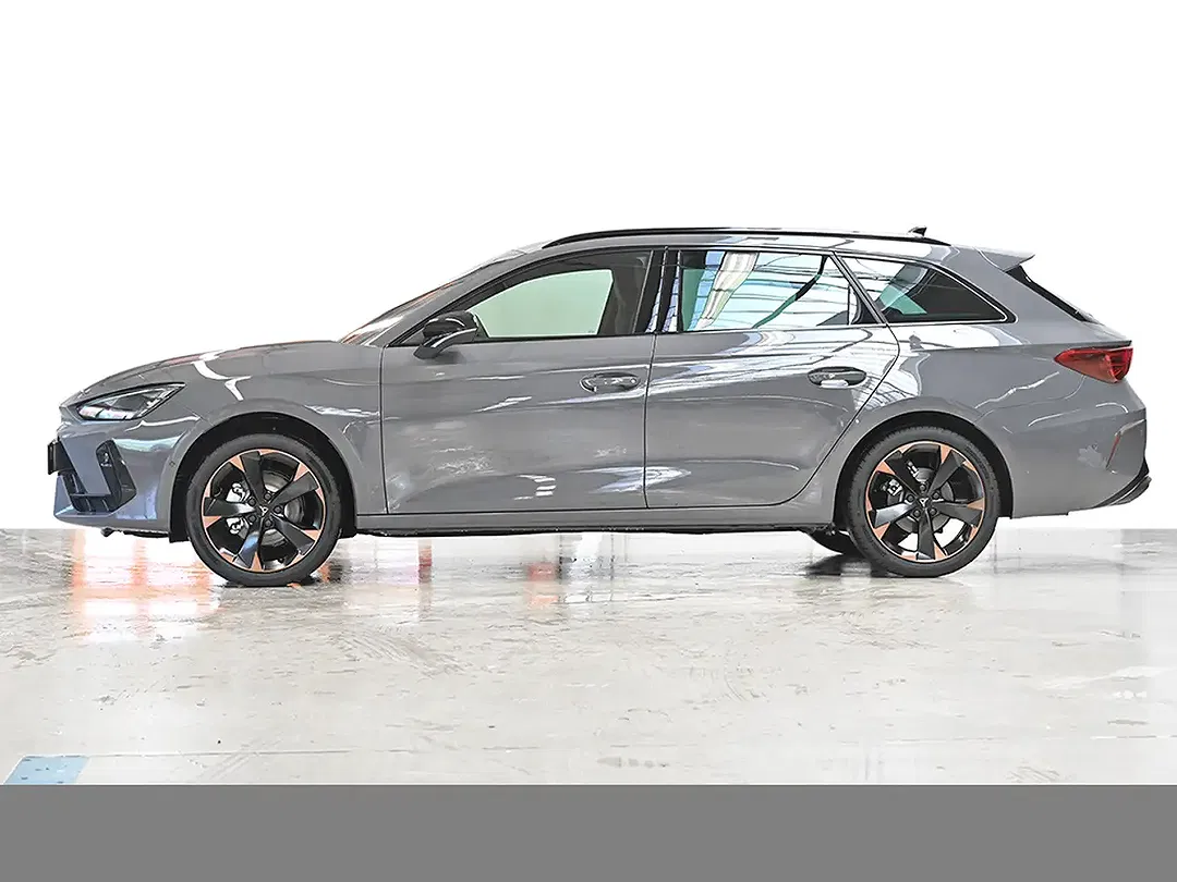 CUPRA Leon - Thumbnail 4
