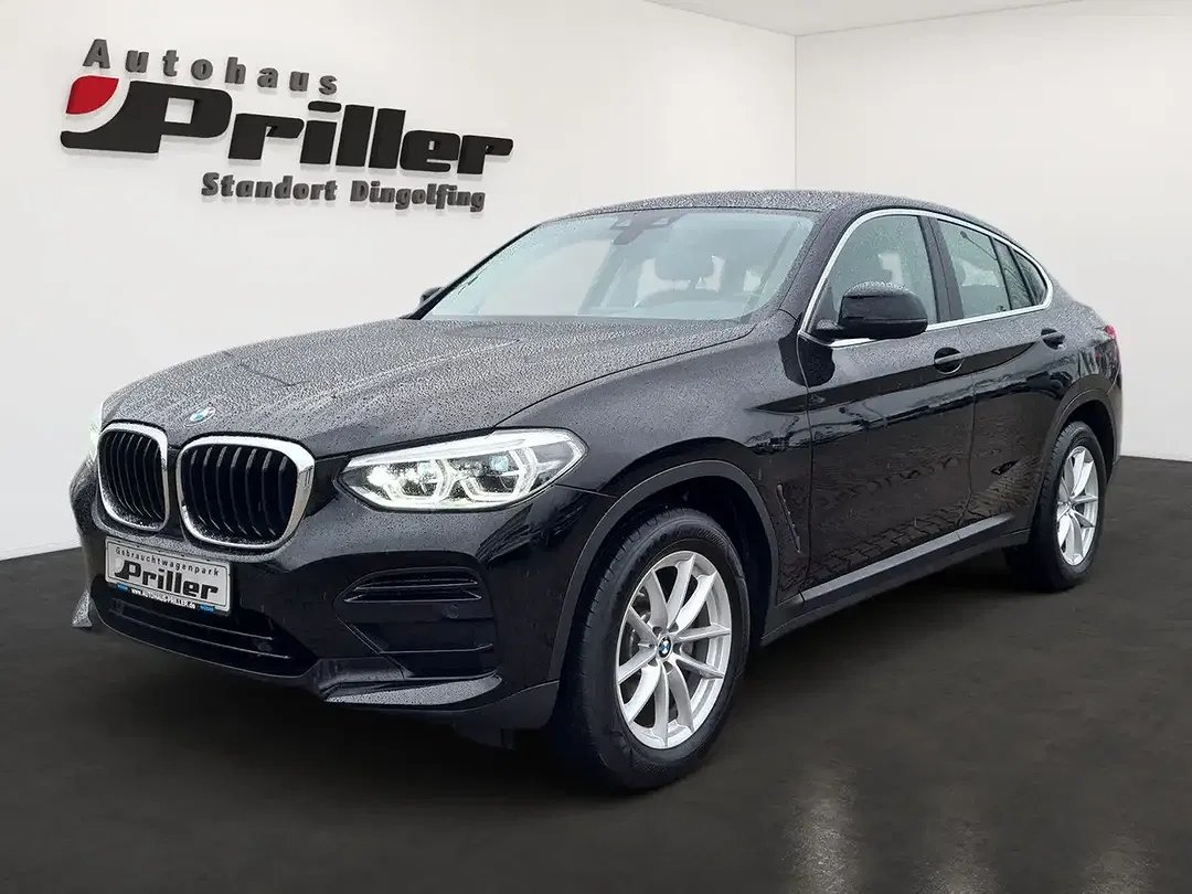 BMW X4 xDrive Advantage
