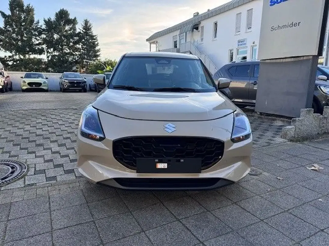 Suzuki Swift - Thumbnail 2