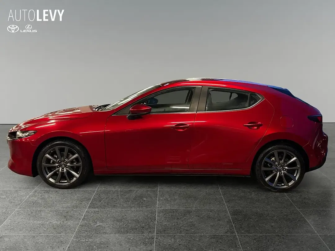 Mazda 3 - Thumbnail 3