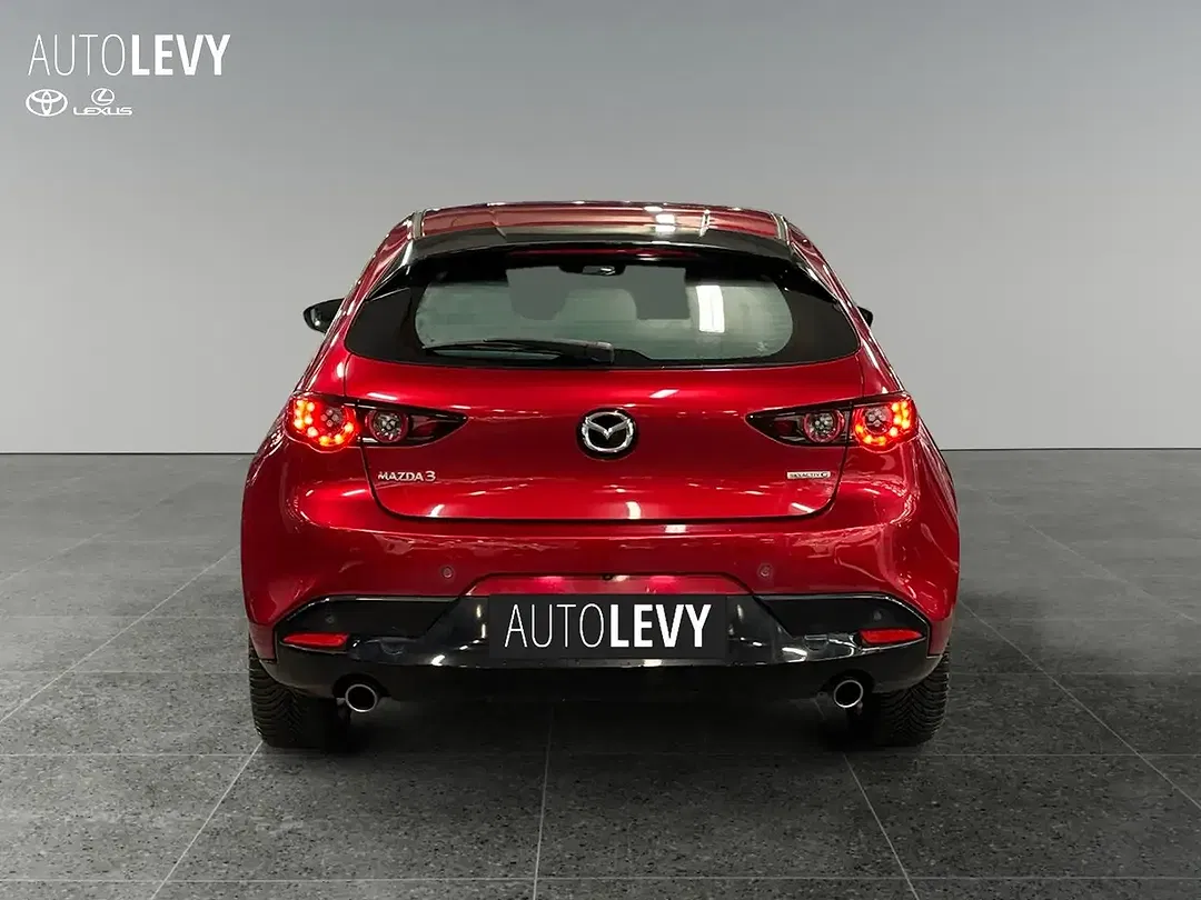 Mazda 3 - Thumbnail 5