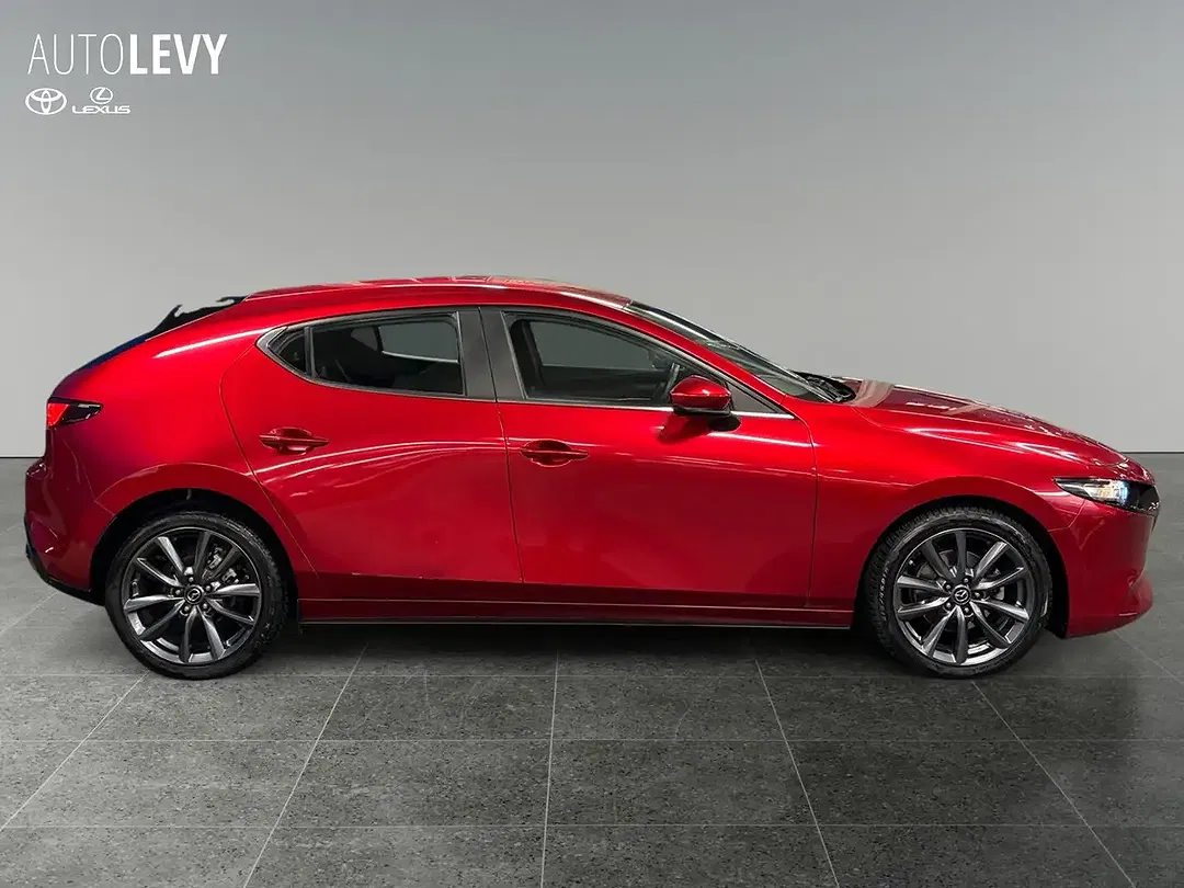 Mazda 3 - Thumbnail 7