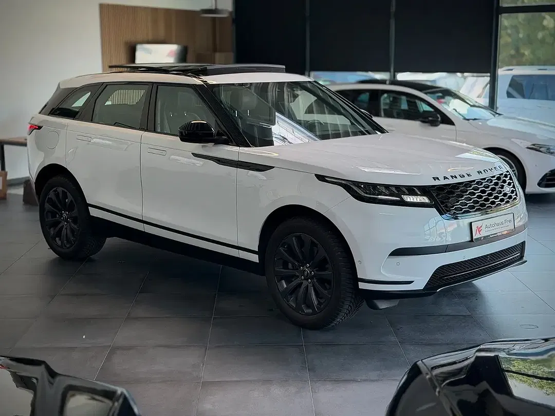 Land Rover Range Rover Velar - Thumbnail 14