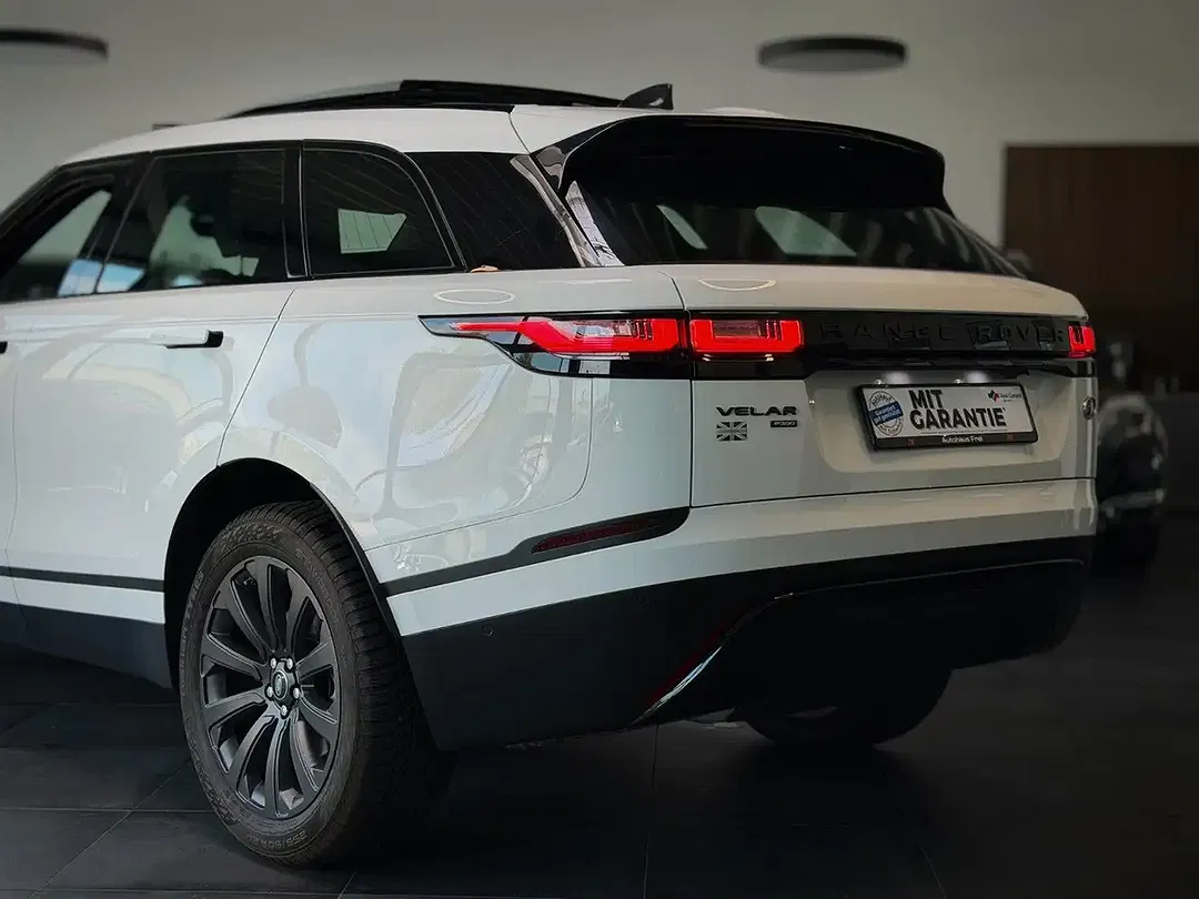 Land Rover Range Rover Velar - Thumbnail 6